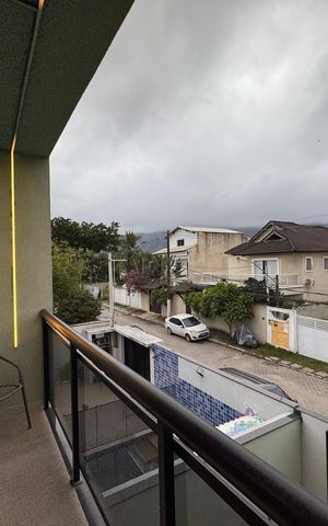 Casa de condomínio à venda com 160m², 4 quartos e 1 vaga Casa de condomínio à venda com 160m², 4 quartos e 1 vagaSuíte Master - Varanda