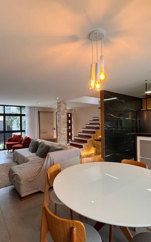 Casa de condomínio à venda com 160m², 4 quartos e 1 vaga Casa de condomínio à venda com 160m², 4 quartos e 1 vagaSala