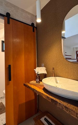 Casa de condomínio à venda com 160m², 4 quartos e 1 vaga Casa de condomínio à venda com 160m², 4 quartos e 1 vagaLavabo