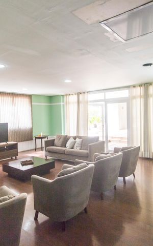 Apartamento para alugar com 119m², 2 quartos e 2 vagasHall social