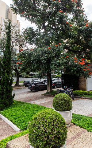 Apartamento para alugar com 119m², 2 quartos e 2 vagasVista da Rua