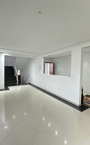 Apartamento para alugar com 257m², 3 quartos e 2 vagas Apartamento para alugar com 257m², 3 quartos e 2 vagasSala