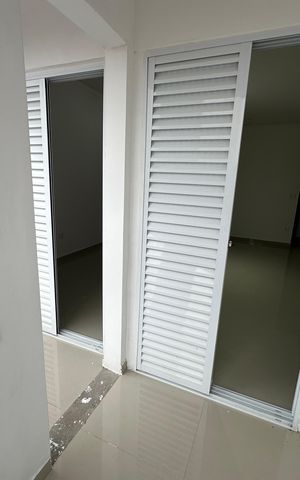 Apartamento para alugar com 257m², 3 quartos e 2 vagas Apartamento para alugar com 257m², 3 quartos e 2 vagasVaranda do Quarto