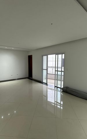 Apartamento para alugar com 257m², 3 quartos e 2 vagas Apartamento para alugar com 257m², 3 quartos e 2 vagasSala