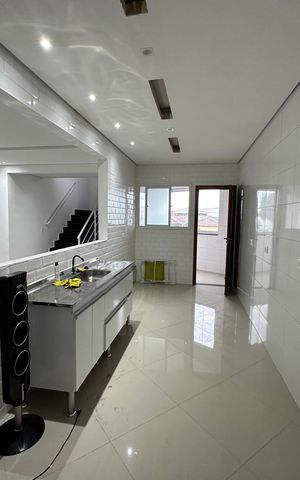 Apartamento para alugar com 257m², 3 quartos e 2 vagas Apartamento para alugar com 257m², 3 quartos e 2 vagasCozinha