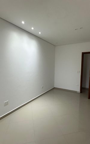Apartamento para alugar com 257m², 3 quartos e 2 vagas Apartamento para alugar com 257m², 3 quartos e 2 vagasSuíte 1