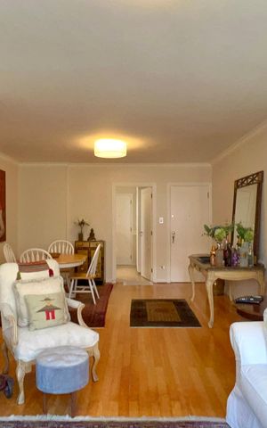 Apartamento para alugar com 141m², 3 quartos e 2 vagasSala de TV