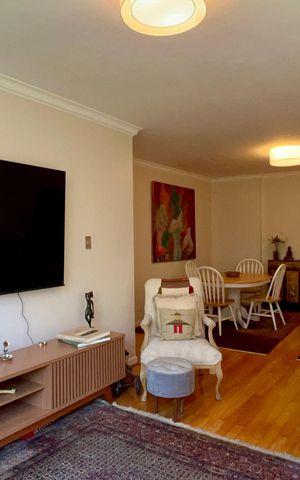 Apartamento para alugar com 141m², 3 quartos e 2 vagasSala de TV