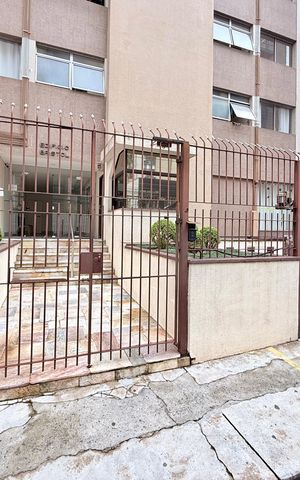 Apartamento para alugar com 50m², 2 quartos e 1 vaga Apartamento para alugar com 50m², 2 quartos e 1 vagaFachada