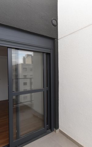 Apartamento à venda com 90m², 3 quartos e 2 vagasSacada do Quarto 3