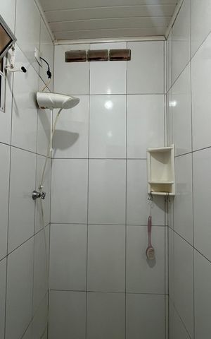 Casa à venda com 400m², 2 quartos e 2 vagas Casa à venda com 400m², 2 quartos e 2 vagasBanheiro