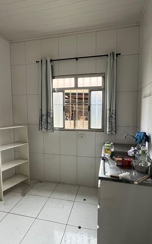Casa à venda com 400m², 2 quartos e 2 vagas Casa à venda com 400m², 2 quartos e 2 vagasCozinha