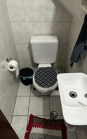 Casa à venda com 108m², 2 quartos e 2 vagas Casa à venda com 108m², 2 quartos e 2 vagasLavabo
