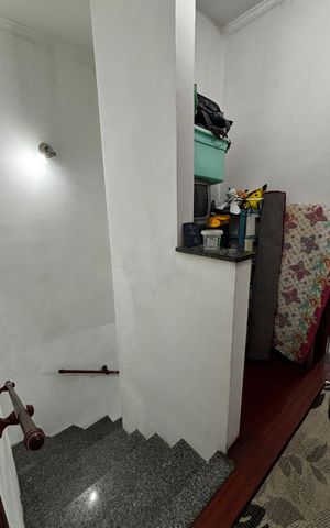 Casa à venda com 108m², 2 quartos e 2 vagas Casa à venda com 108m², 2 quartos e 2 vagasCorredor