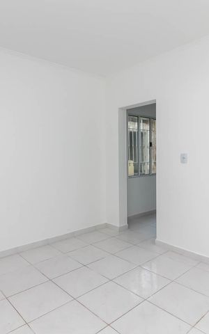 Casa para alugar com 35m², 1 quarto e sem vagaSala