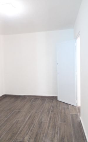 Casa para alugar com 65m², 1 quarto e sem vagaQuarto