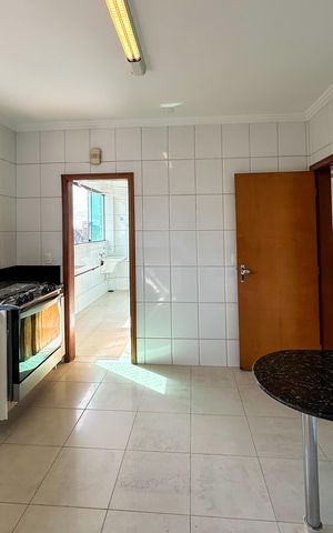 Apartamento para alugar com 364m², 4 quartos e 4 vagas