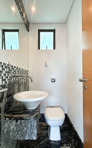 Apartamento para alugar com 364m², 4 quartos e 4 vagas