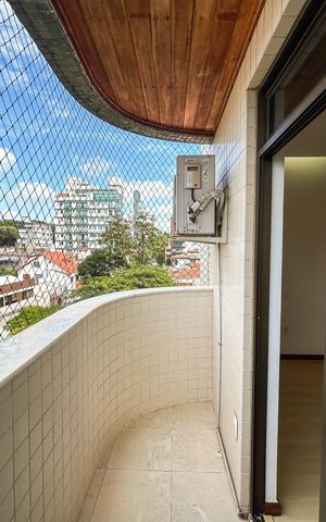 Apartamento para alugar com 364m², 4 quartos e 4 vagas