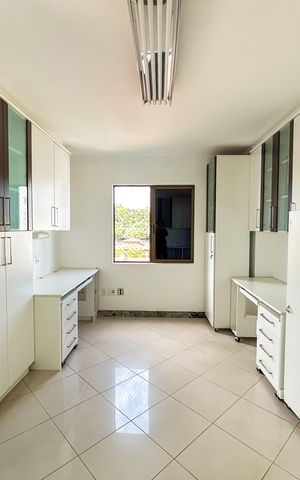 Apartamento para alugar com 364m², 4 quartos e 4 vagas