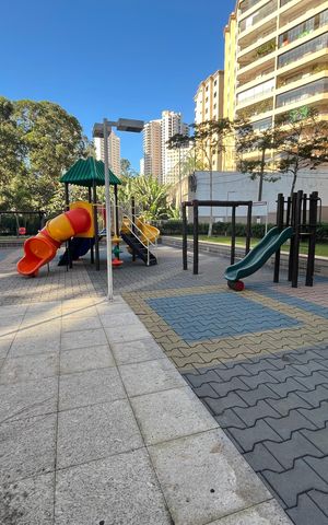 Apartamento à venda com 141m², 3 quartos e 2 vagas Apartamento à venda com 141m², 3 quartos e 2 vagasÁrea comum - Playground