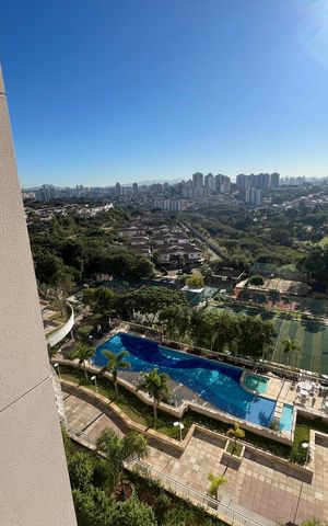 Apartamento à venda com 141m², 3 quartos e 2 vagas Apartamento à venda com 141m², 3 quartos e 2 vagasVista da Sacada