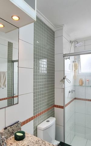 Apartamento à venda com 130m², 4 quartos e 3 vagas Apartamento à venda com 130m², 4 quartos e 3 vagasBanheiro da Suíte 3