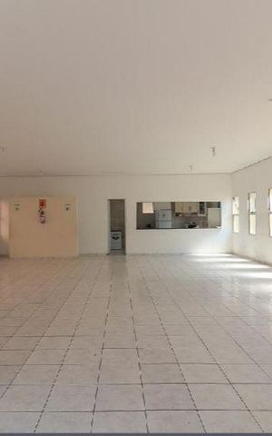Apartamento à venda com 48m², 2 quartos e 1 vaga Apartamento à venda com 48m², 2 quartos e 1 vagaÁrea comum - Salão de Festas