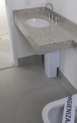 Apartamento à venda com 188m², 4 quartos e 2 vagasBanheiro 2