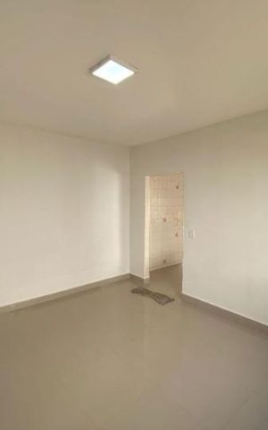 Casa para alugar com 240m², 4 quartos e 4 vagas Casa para alugar com 240m², 4 quartos e 4 vagasQuarto