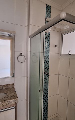 Apartamento à venda com 48m², 2 quartos e 1 vaga Apartamento à venda com 48m², 2 quartos e 1 vagaBanheiro