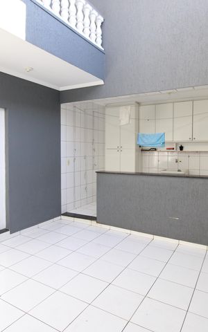 Casa à venda com 160m², 3 quartos e 4 vagasÁrea de Serviço