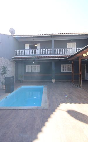 Casa à venda com 160m², 3 quartos e 4 vagasÁrea Comum