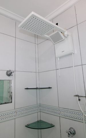 Casa à venda com 160m², 3 quartos e 4 vagasQuarto 2 - Banheiro