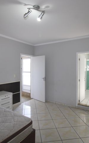 Casa à venda com 160m², 3 quartos e 4 vagasQuarto 2
