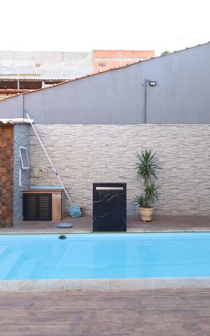 Casa à venda com 160m², 3 quartos e 4 vagasÁrea Comum