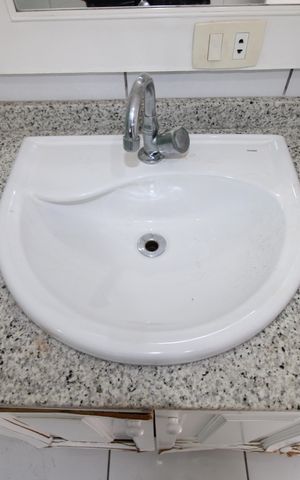 Casa à venda com 160m², 3 quartos e 4 vagasQuarto 2 - Banheiro