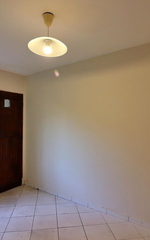 Casa à venda com 50m², 2 quartos e sem vagaSala 