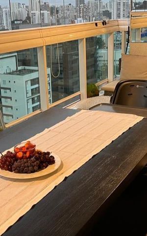 Apartamento à venda com 126m², 3 quartos e 3 vagas Apartamento à venda com 126m², 3 quartos e 3 vagasÁrea externa