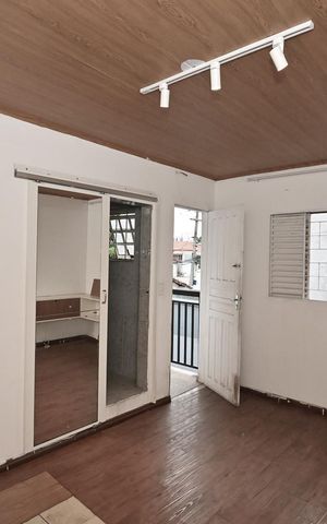 Casa à venda com 280m², 4 quartos e 5 vagasSuíte da Edícula 