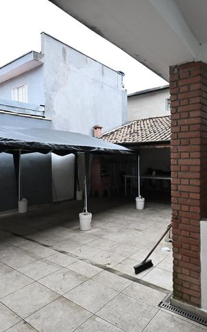 Casa à venda com 280m², 4 quartos e 5 vagasQuintal