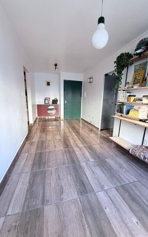 Apartamento à venda com 48m², 1 quarto e sem vaga Apartamento à venda com 48m², 1 quarto e sem vagaSala