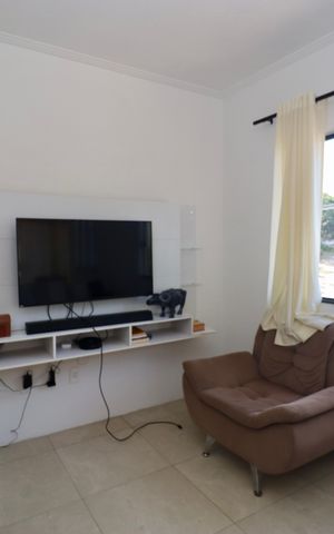 Casa para alugar com 89m², 2 quartos e sem vagaSala