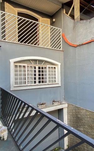 Casa para alugar com 285m², 3 quartos e 5 vagas Casa para alugar com 285m², 3 quartos e 5 vagasEntrada