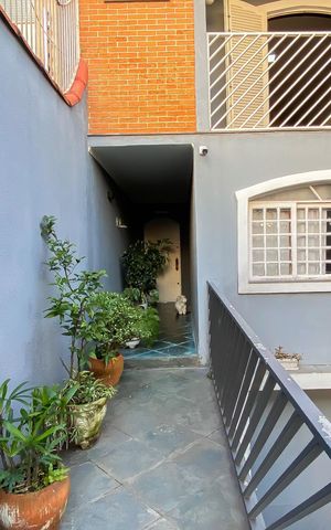 Casa para alugar com 285m², 3 quartos e 5 vagas Casa para alugar com 285m², 3 quartos e 5 vagasEntrada
