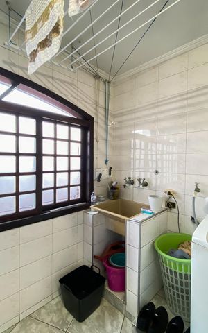 Casa para alugar com 285m², 3 quartos e 5 vagas Casa para alugar com 285m², 3 quartos e 5 vagasÁrea de Serviço