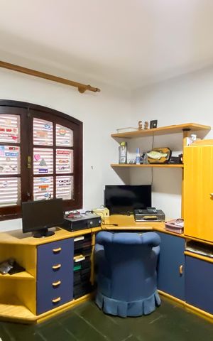 Casa para alugar com 285m², 3 quartos e 5 vagas Casa para alugar com 285m², 3 quartos e 5 vagasQuarto 1