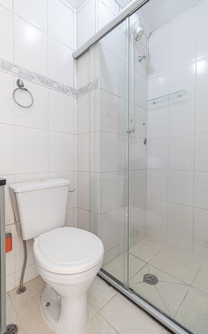Apartamento à venda com 40m², 2 quartos e sem vaga Apartamento à venda com 40m², 2 quartos e sem vagaBanheiro