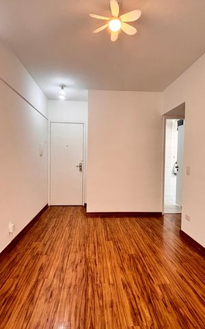 Apartamento para alugar com 35m², 1 quarto e 1 vaga Apartamento para alugar com 35m², 1 quarto e 1 vagaSala