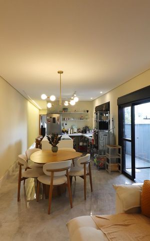 Casa à venda com 200m², 3 quartos e 2 vagasSala/Cozinha